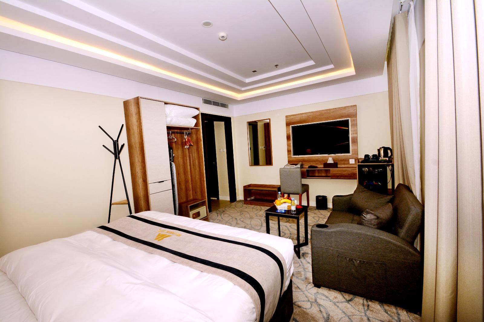 Ajneha Alfia Hotel - imej 22