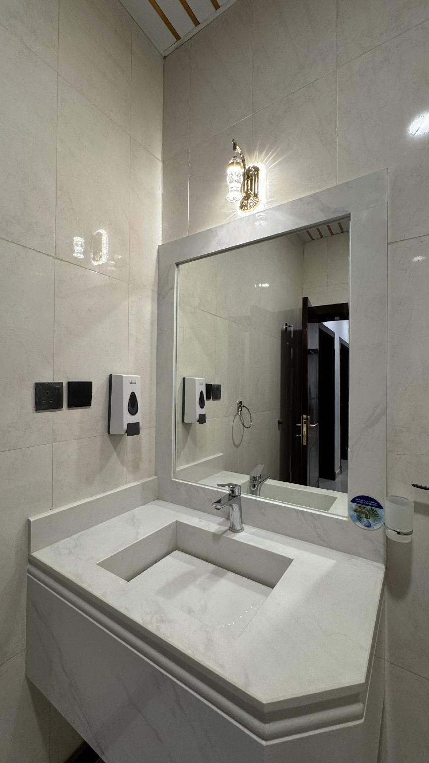 Bayat Serviced Apartments - imej 12