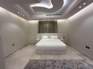 Aurion Executive Apartment - Next to Rashid Mall - Self Check-in - صورة 11