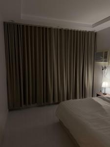 City residence - image 38