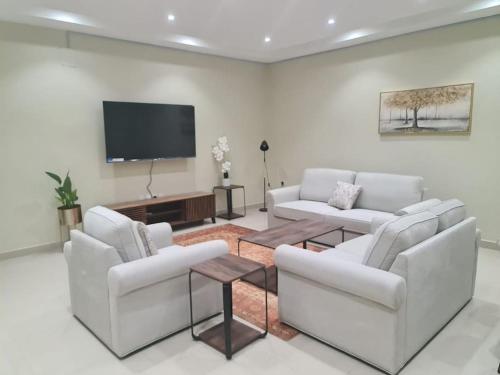 New Luxury Three Room Appartment