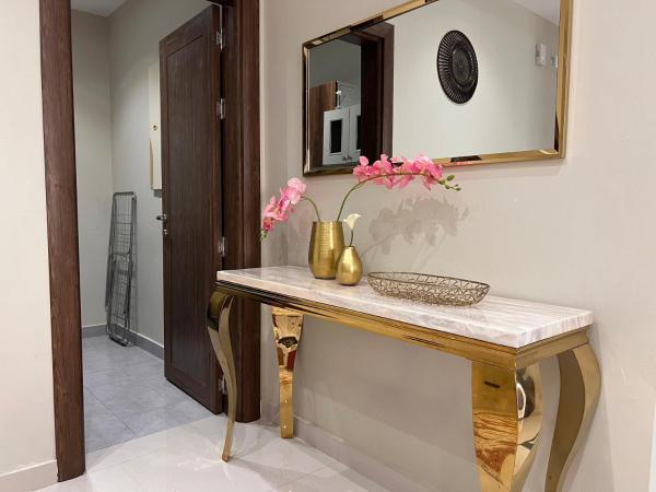 طيبة للشقق الفاخرةTaiba Luxury Apartments - 3 Bedrooms 5 mins to Haram! - صورة 10
