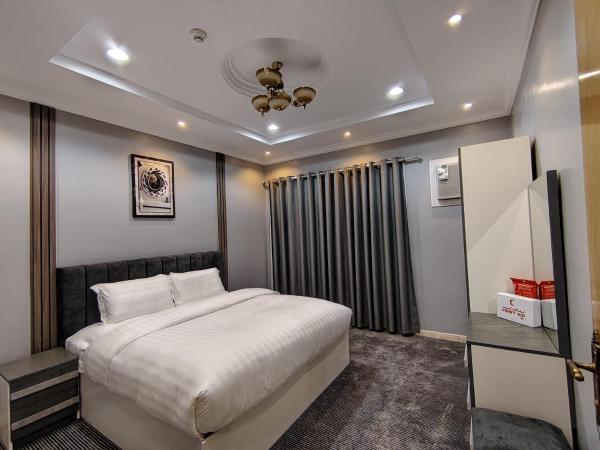 Azhaar Suites - image 37