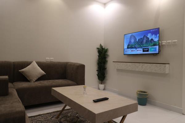 City residence - image 14